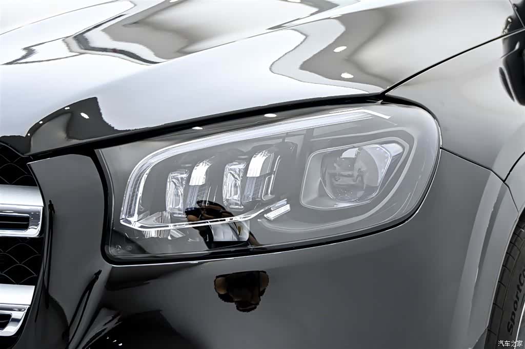 Mercedes-Benz GLS, 2022 10