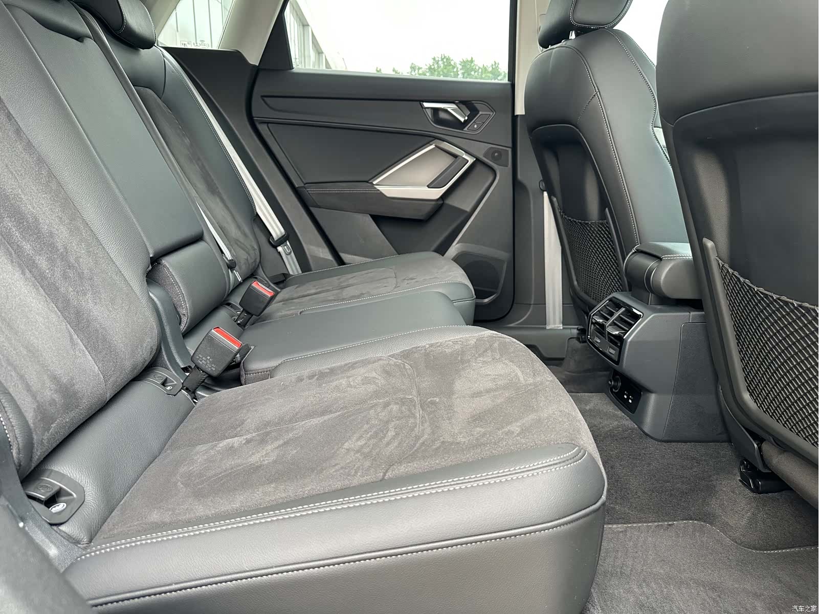 Audi Q3, 2022 9