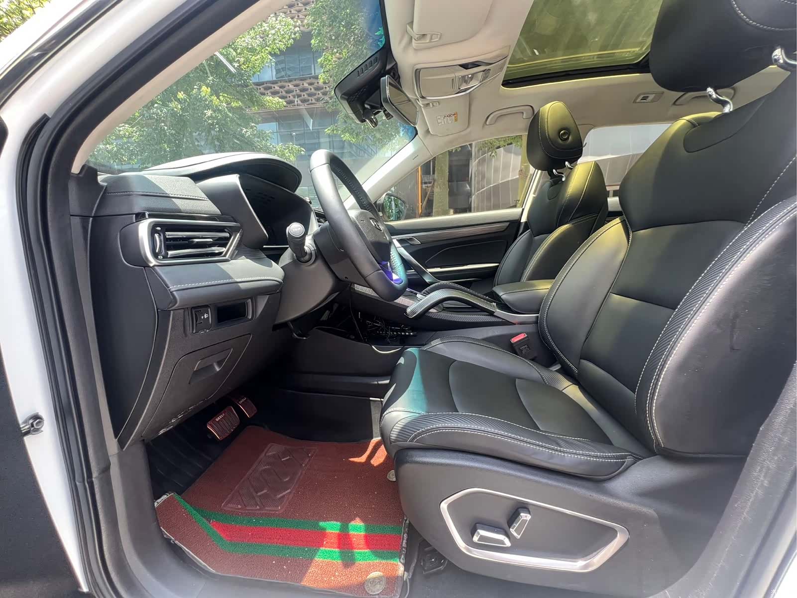 Geely Boyue, 2020 8