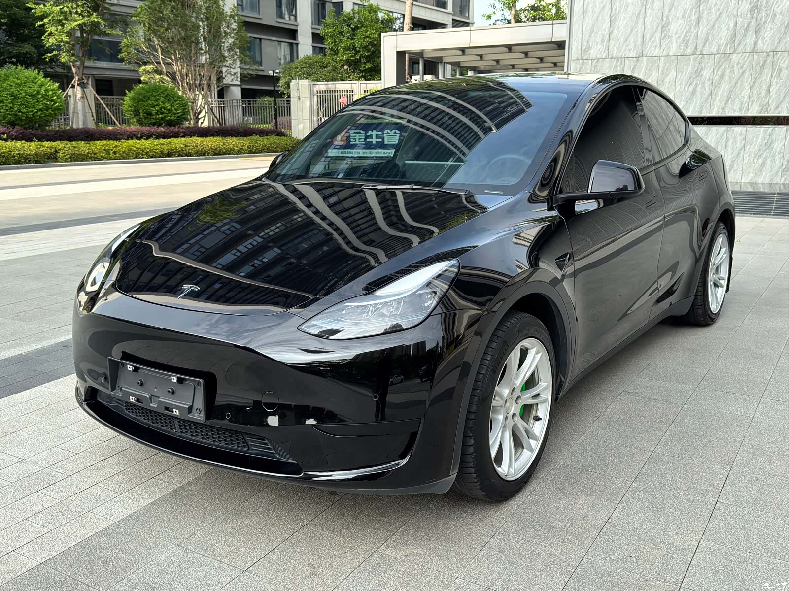 Tesla Model Y, 2022 1