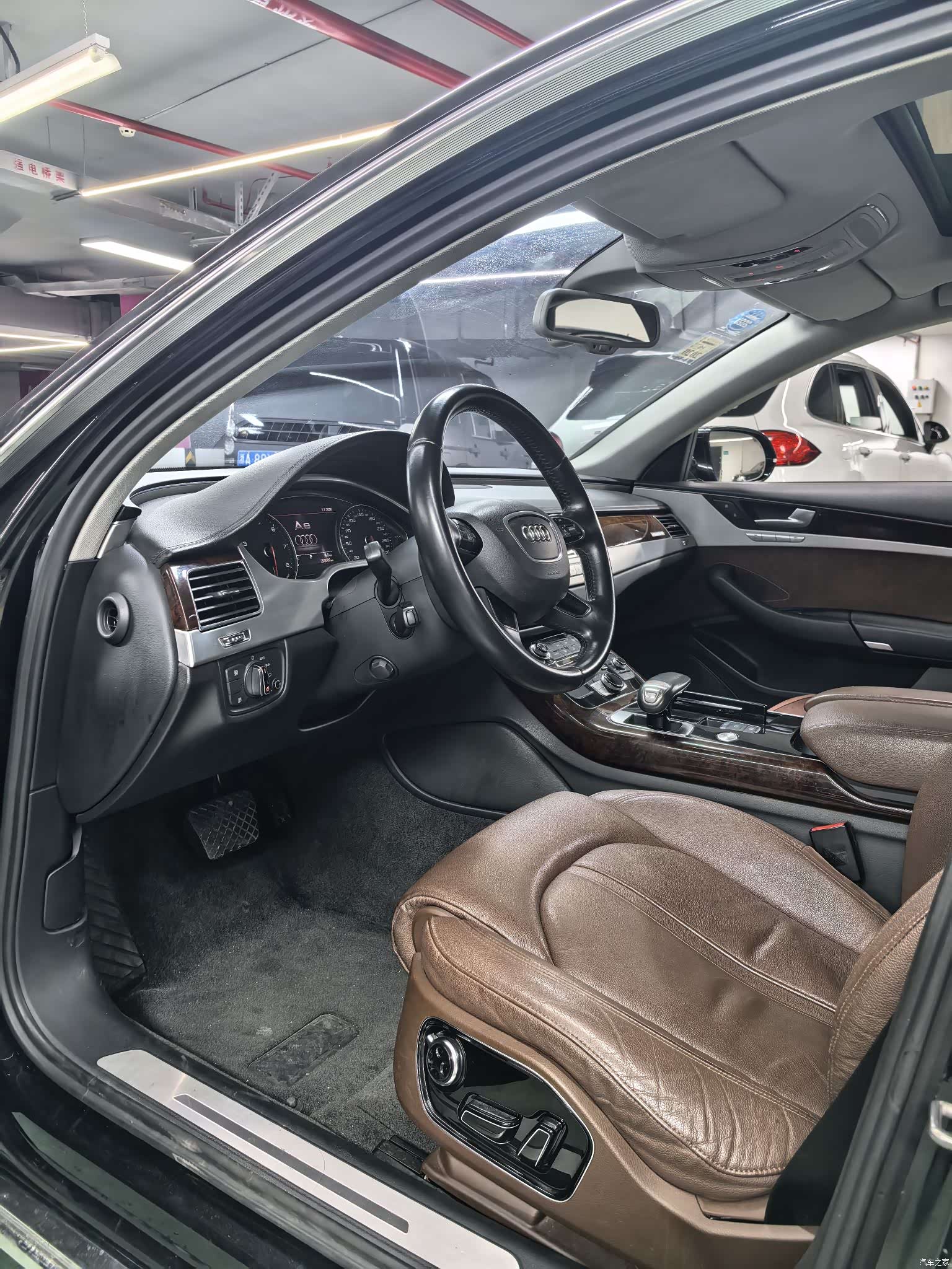 Audi A8L, 2013 все фото