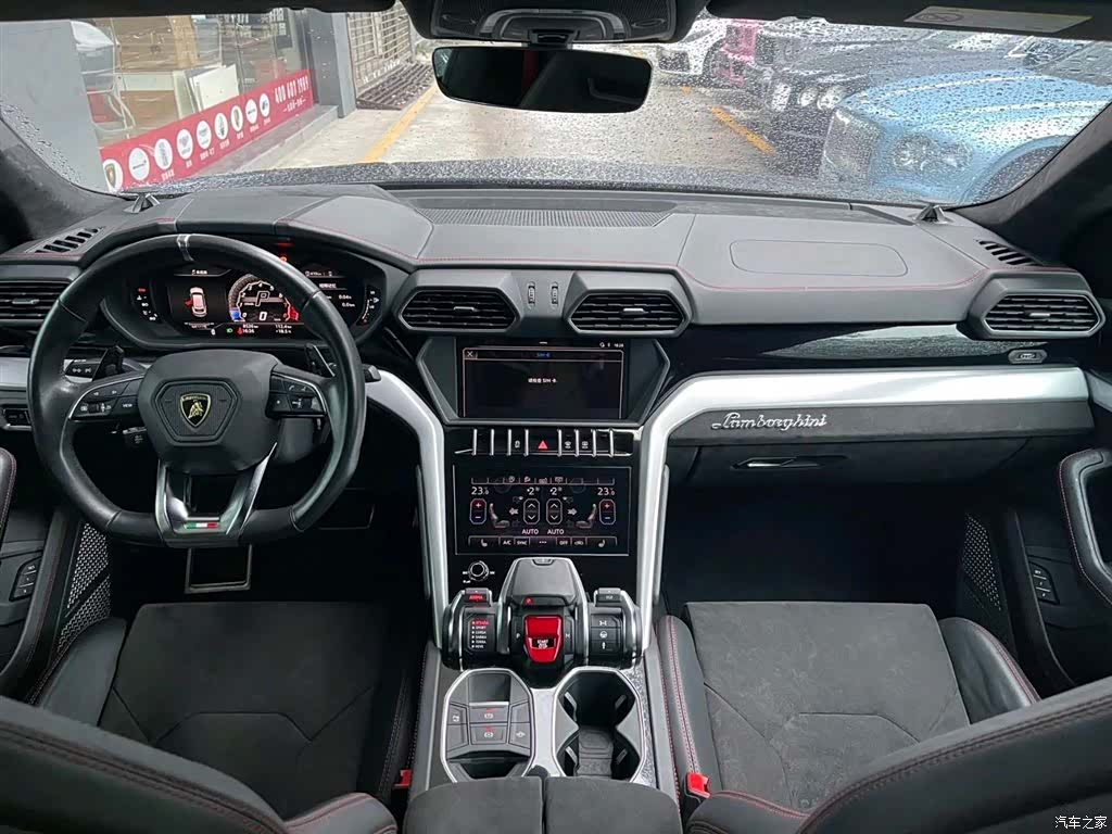 Lamborghini Urus, 2019 21