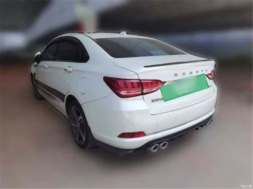 BAIC D50, 2018 25