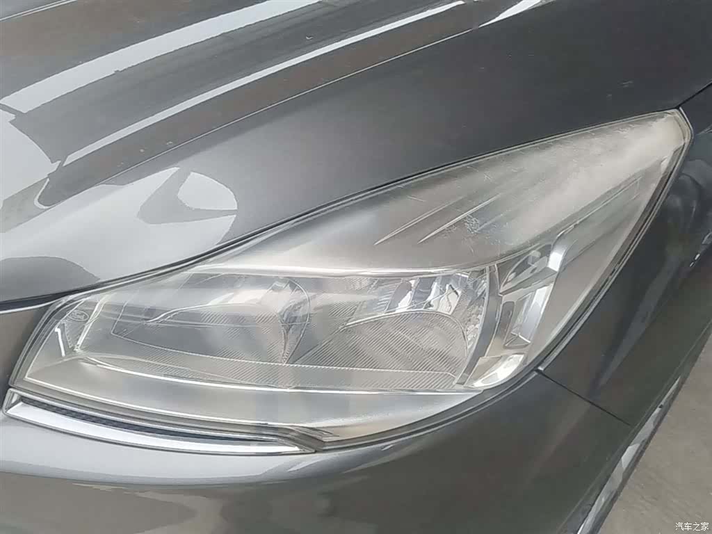 Ford Kuga, 2014 23