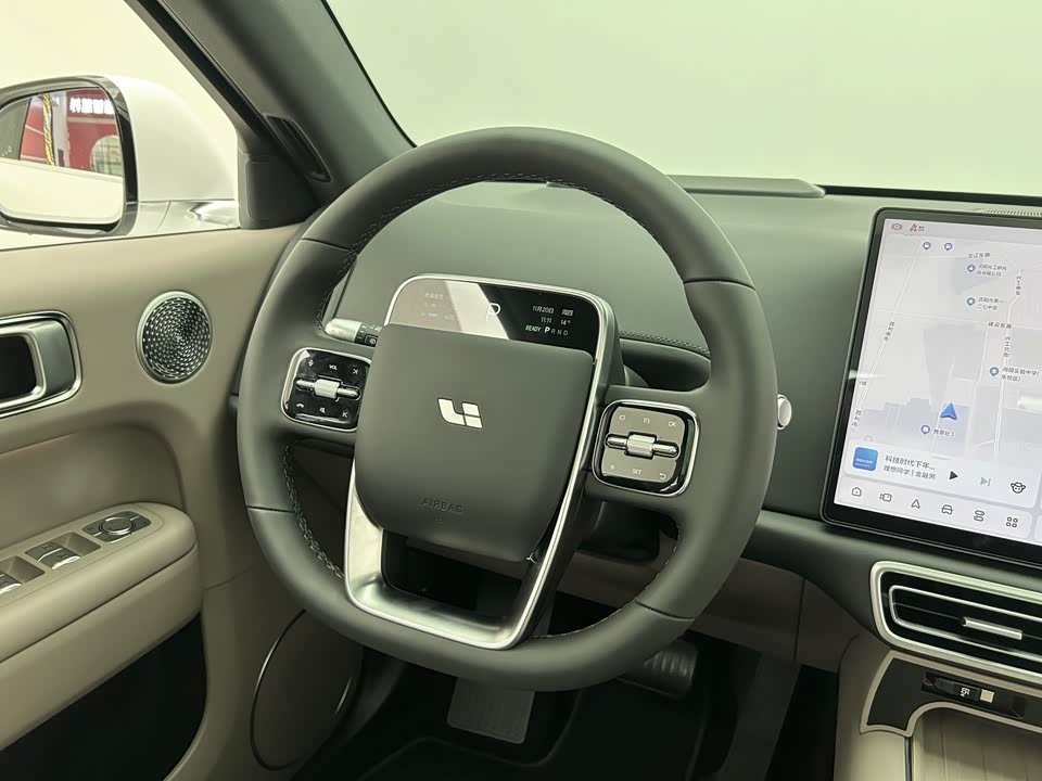 Li Auto Ideal L6