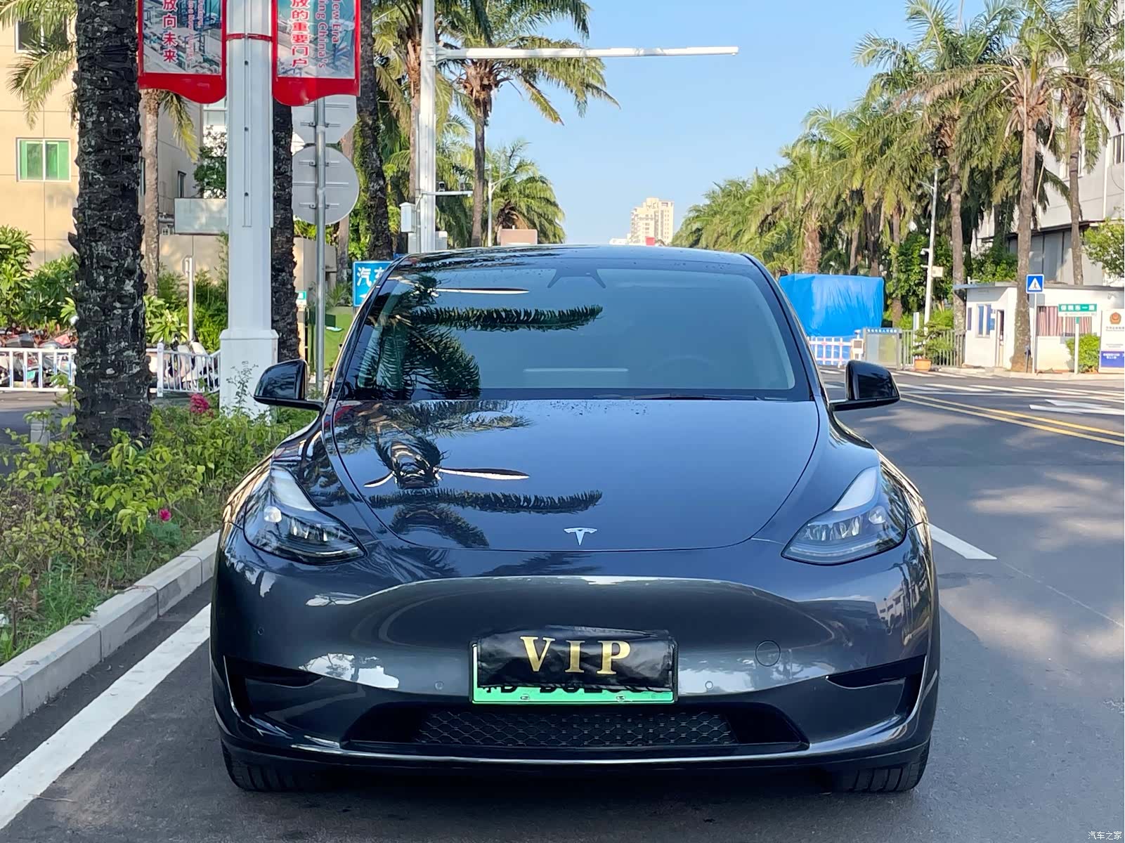 Tesla Model Y, 2023 3