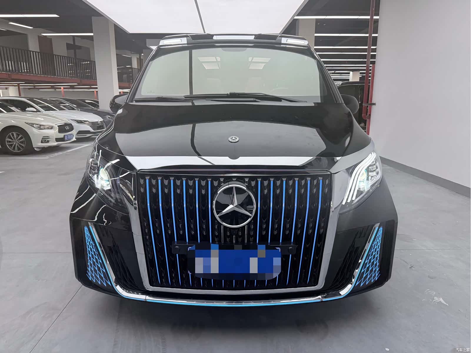 Mercedes-Benz 7, 2021 2