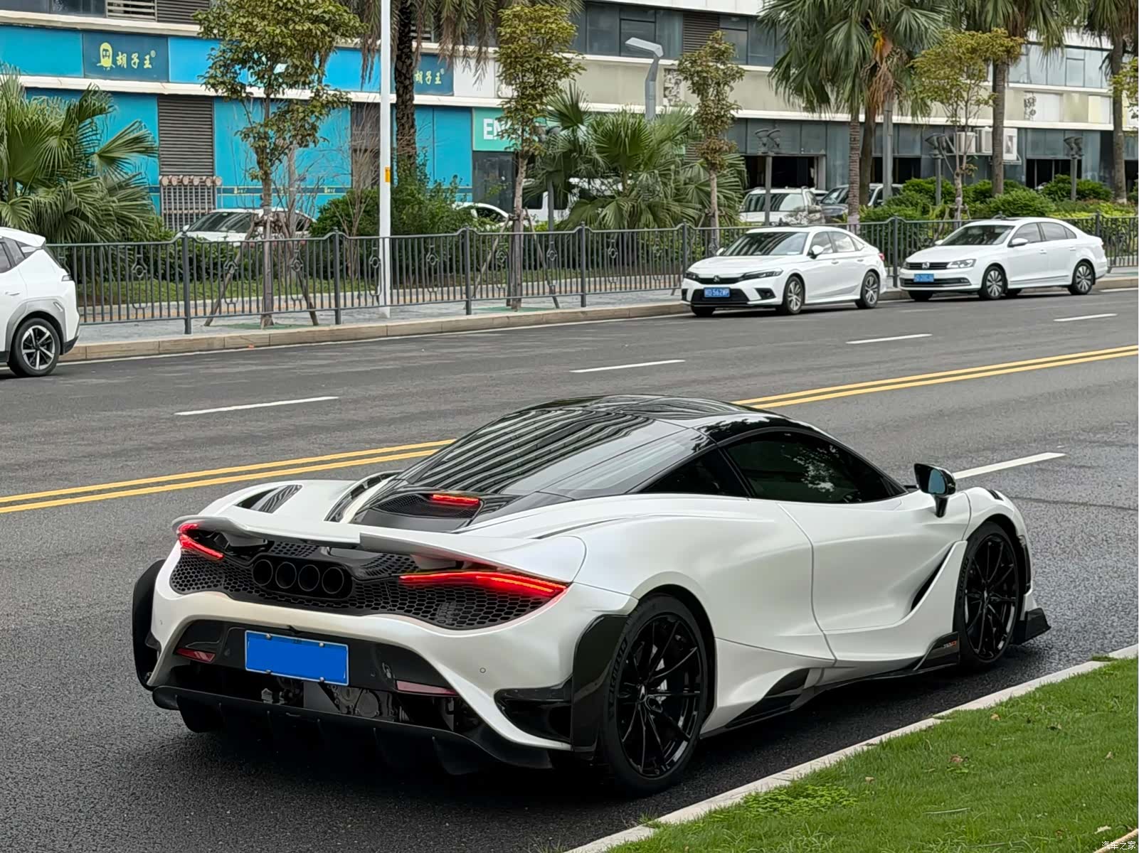McLaren 720S, 2019 9