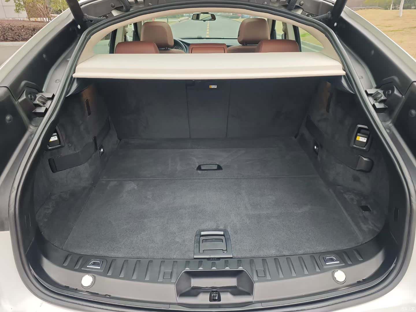 BMW 5 Series, 2017 10