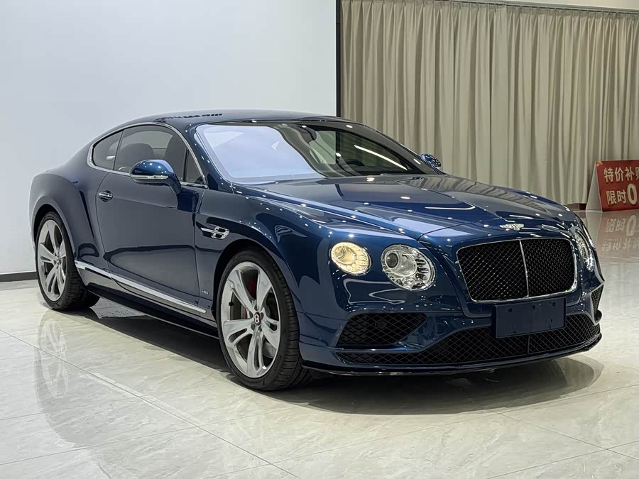 Bentley Continental 2017, фото 3