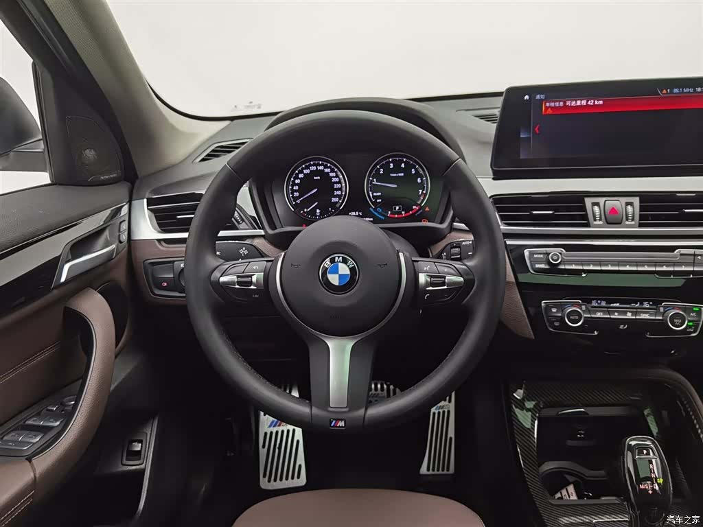BMW X1, 2022 11