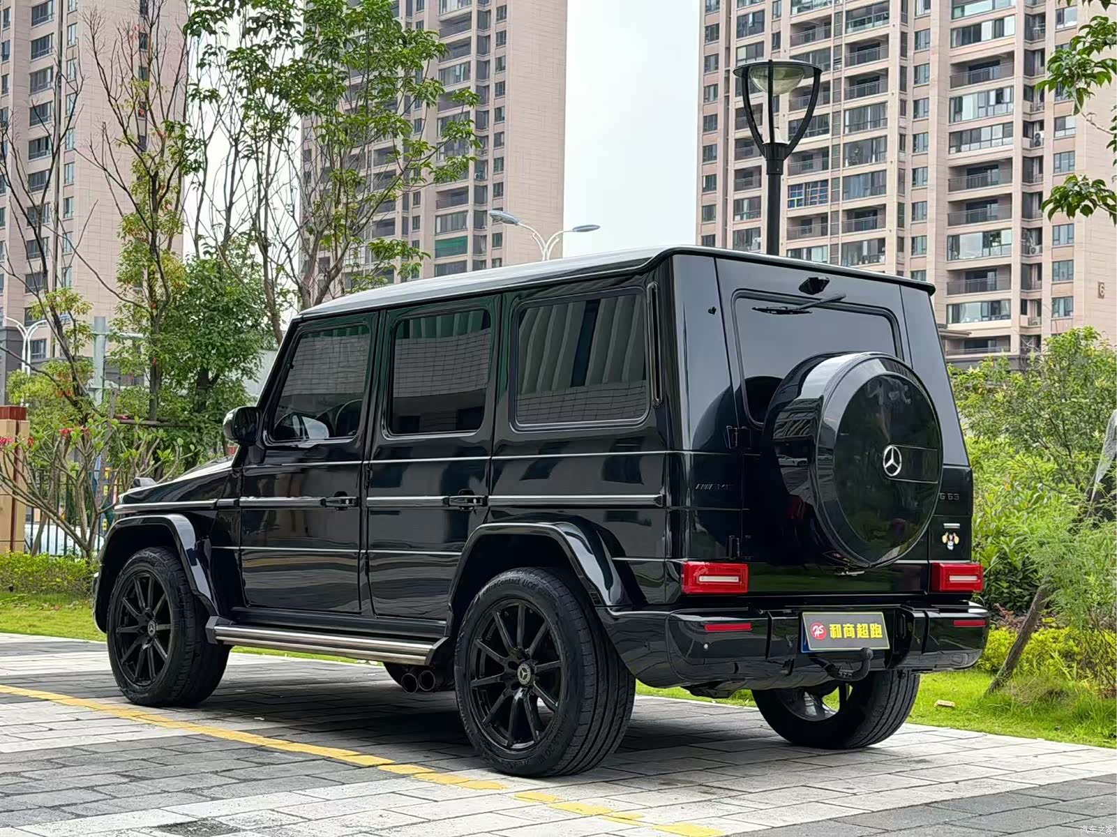 Mercedes-Benz G-Class, 2011 4