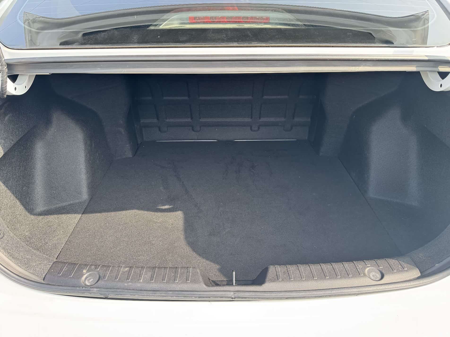 Changan Eado, 2022 13