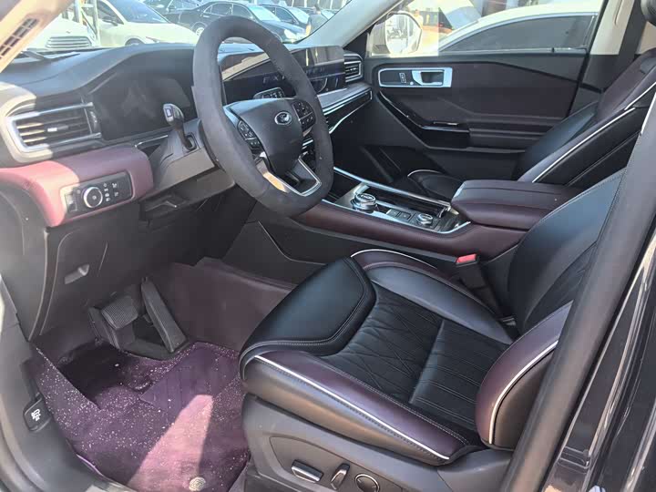 Ford Explorer, 2023 года фото 10