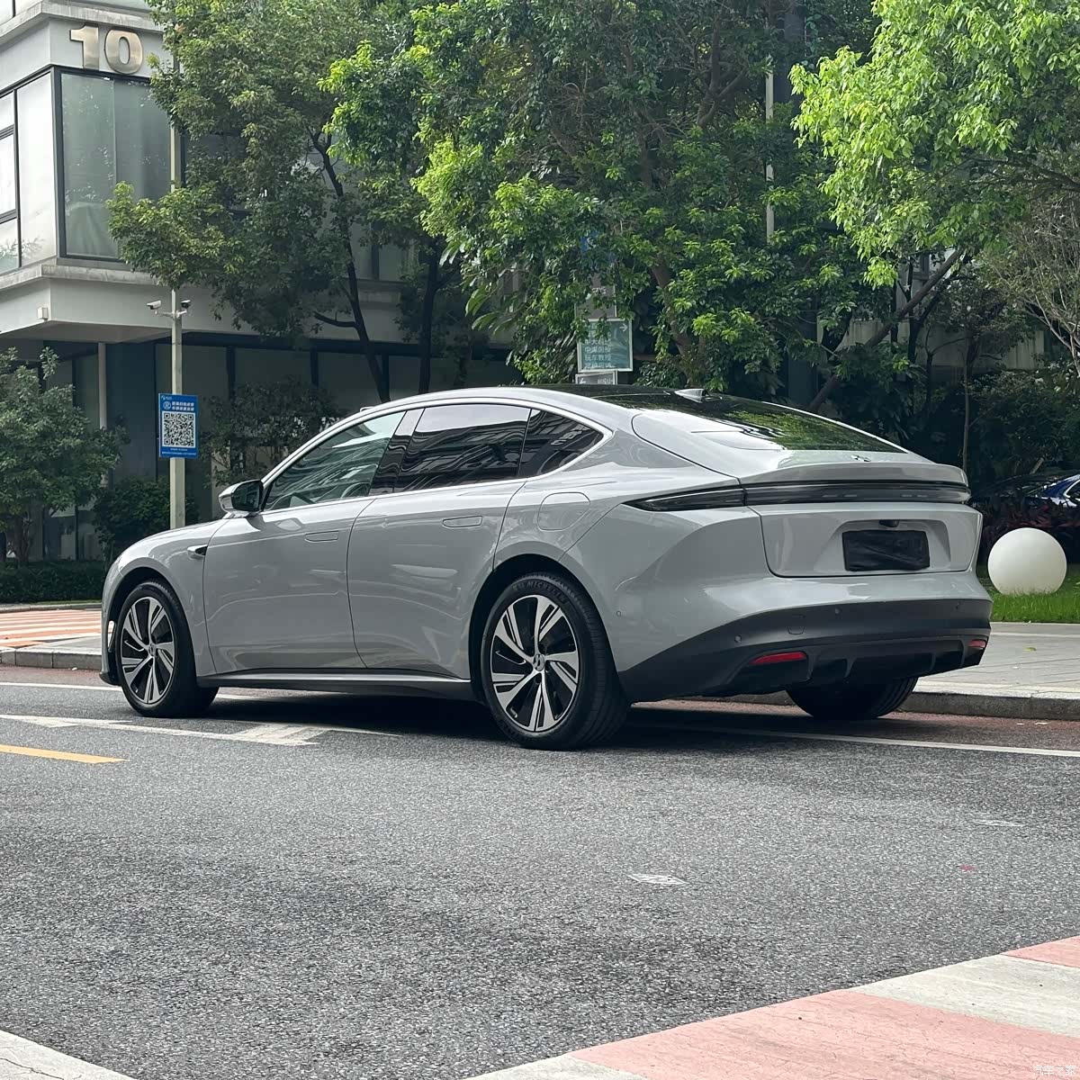NIO ET5, 2024 все фото
