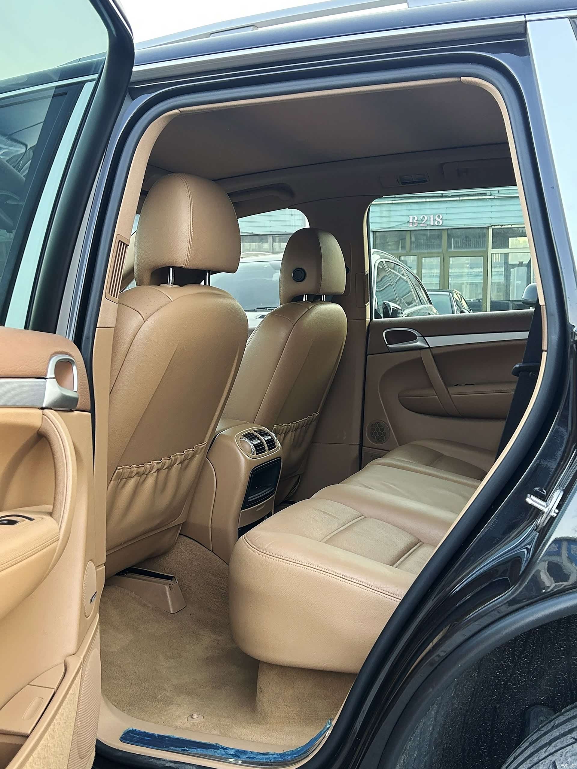 Porsche Cayenne, 2009 8
