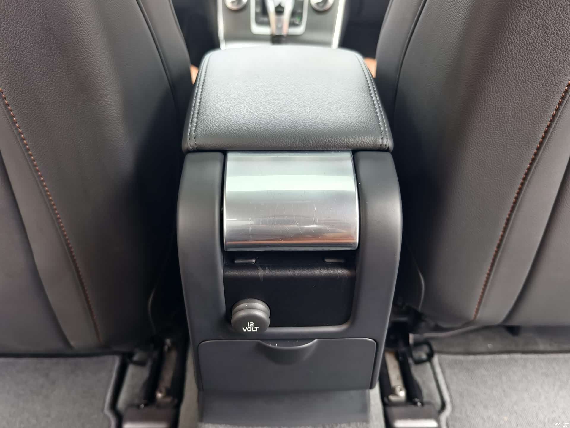 Volvo S60, 2015 24