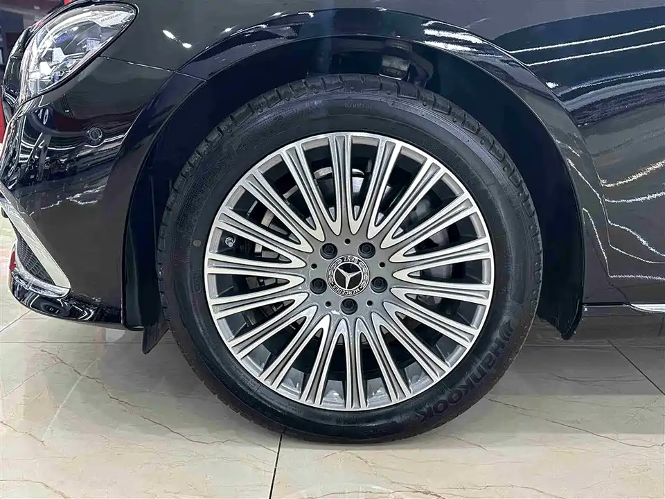 Mercedes-Benz E-class Mercedes-Benz E-class