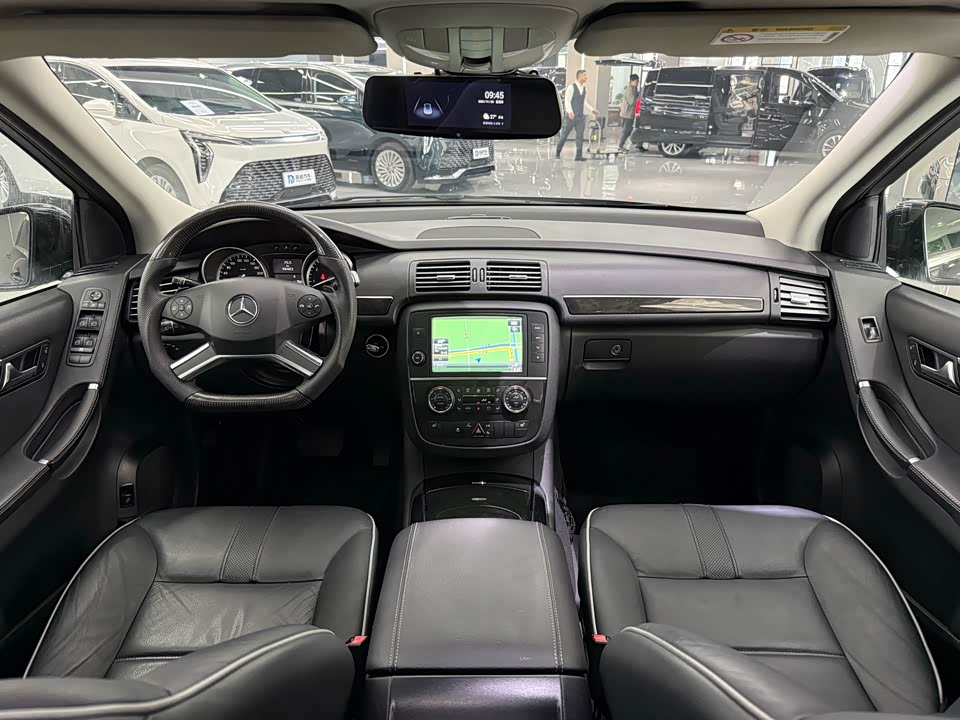 Mercedes-Benz R-class