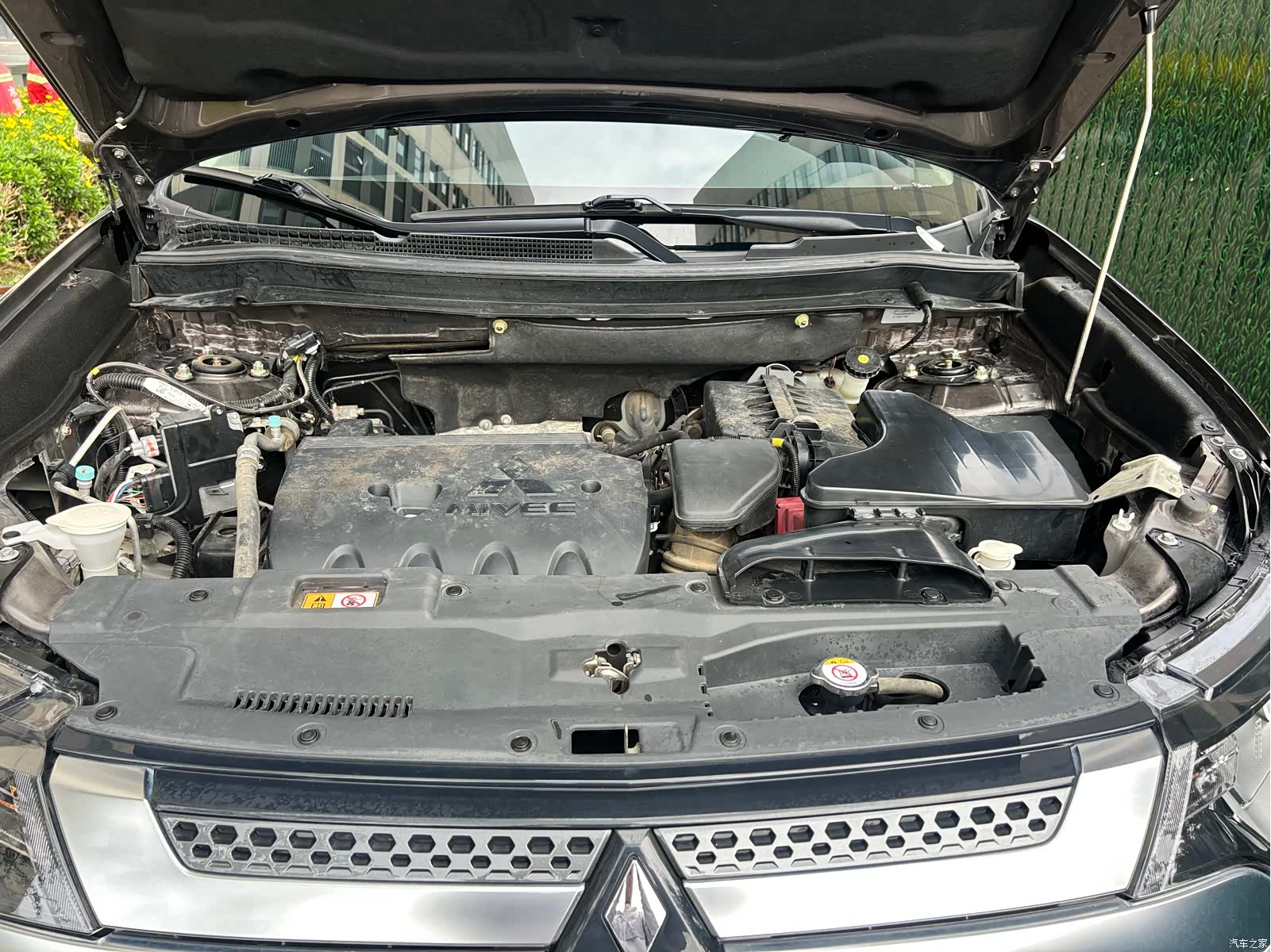 Mitsubishi Outlander, 2019 17