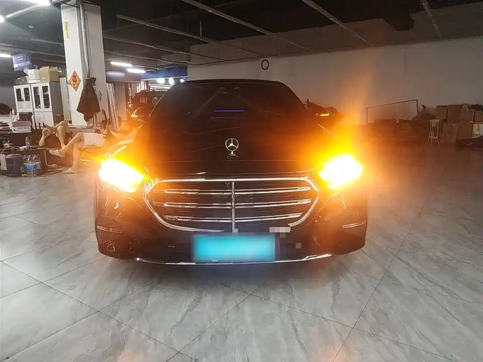 Mercedes-Benz E-class Mercedes-Benz E-class