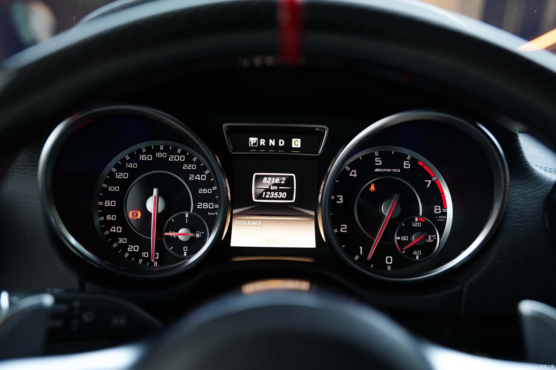 Mercedes-Benz G-Class, 2015 19