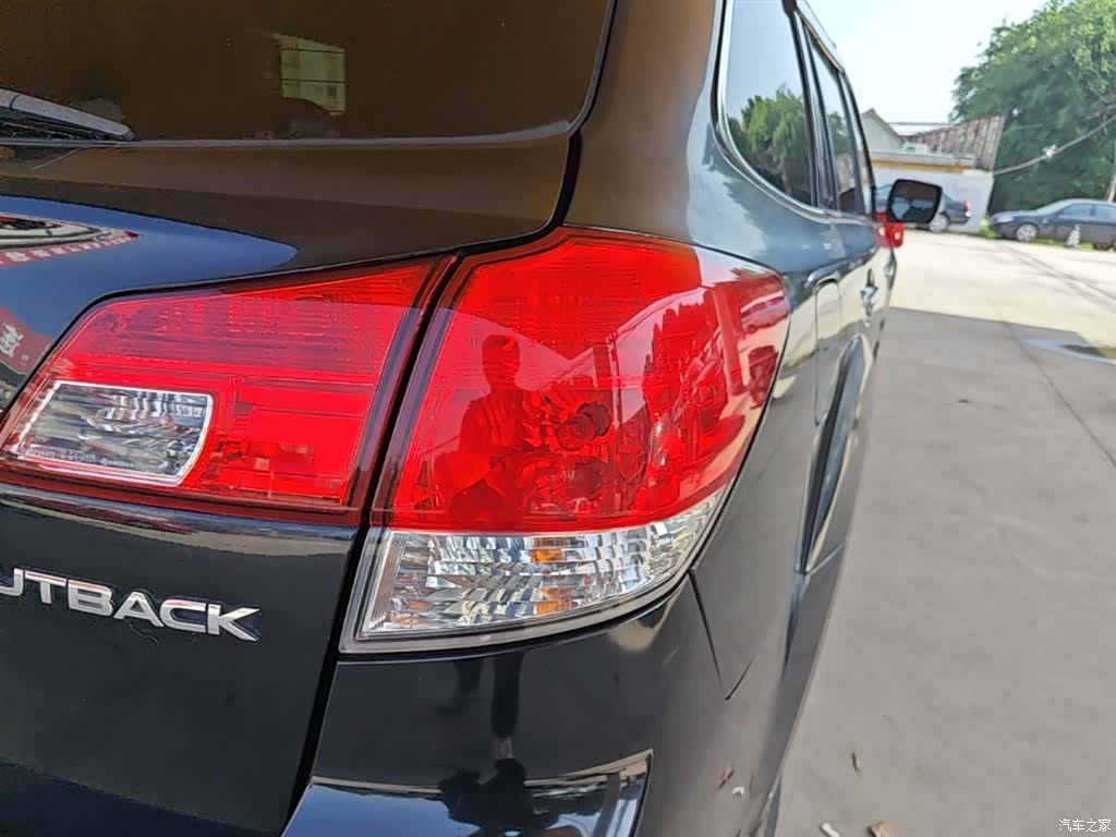 Subaru Outback, 2015 24
