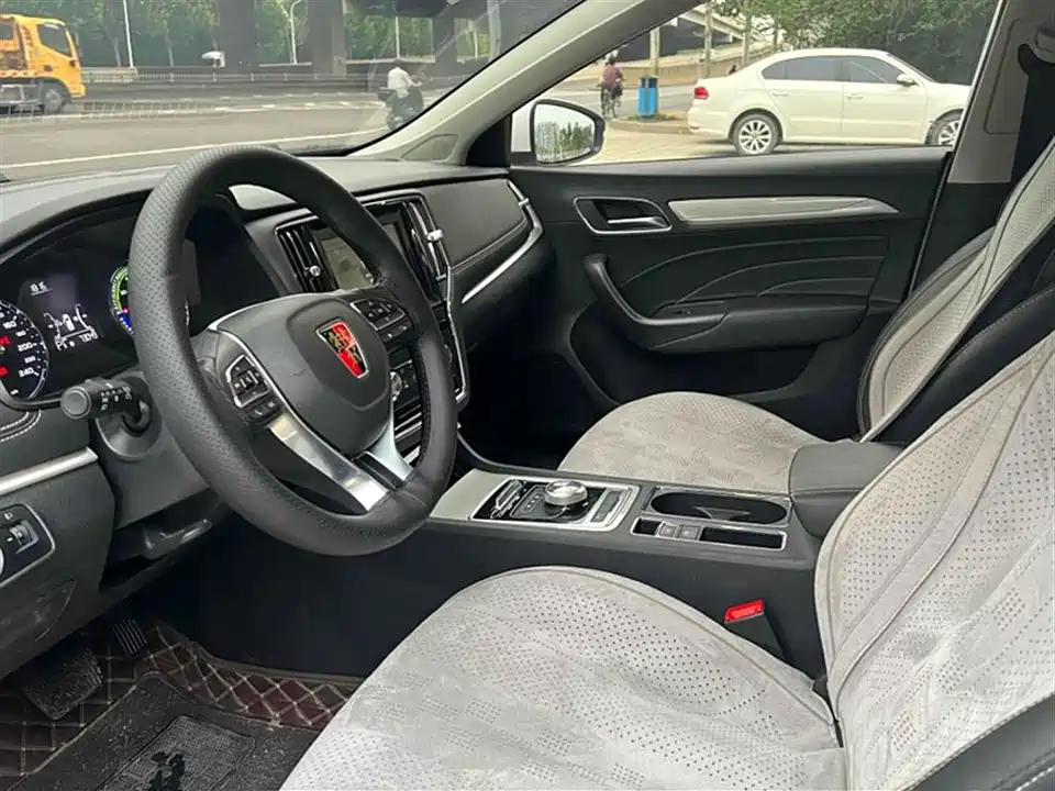 Roewe i6 Roewe i6
