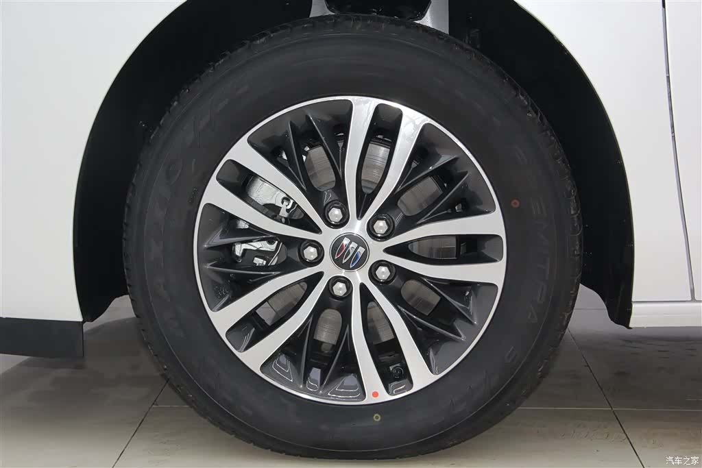 Buick GL8, 2026 11