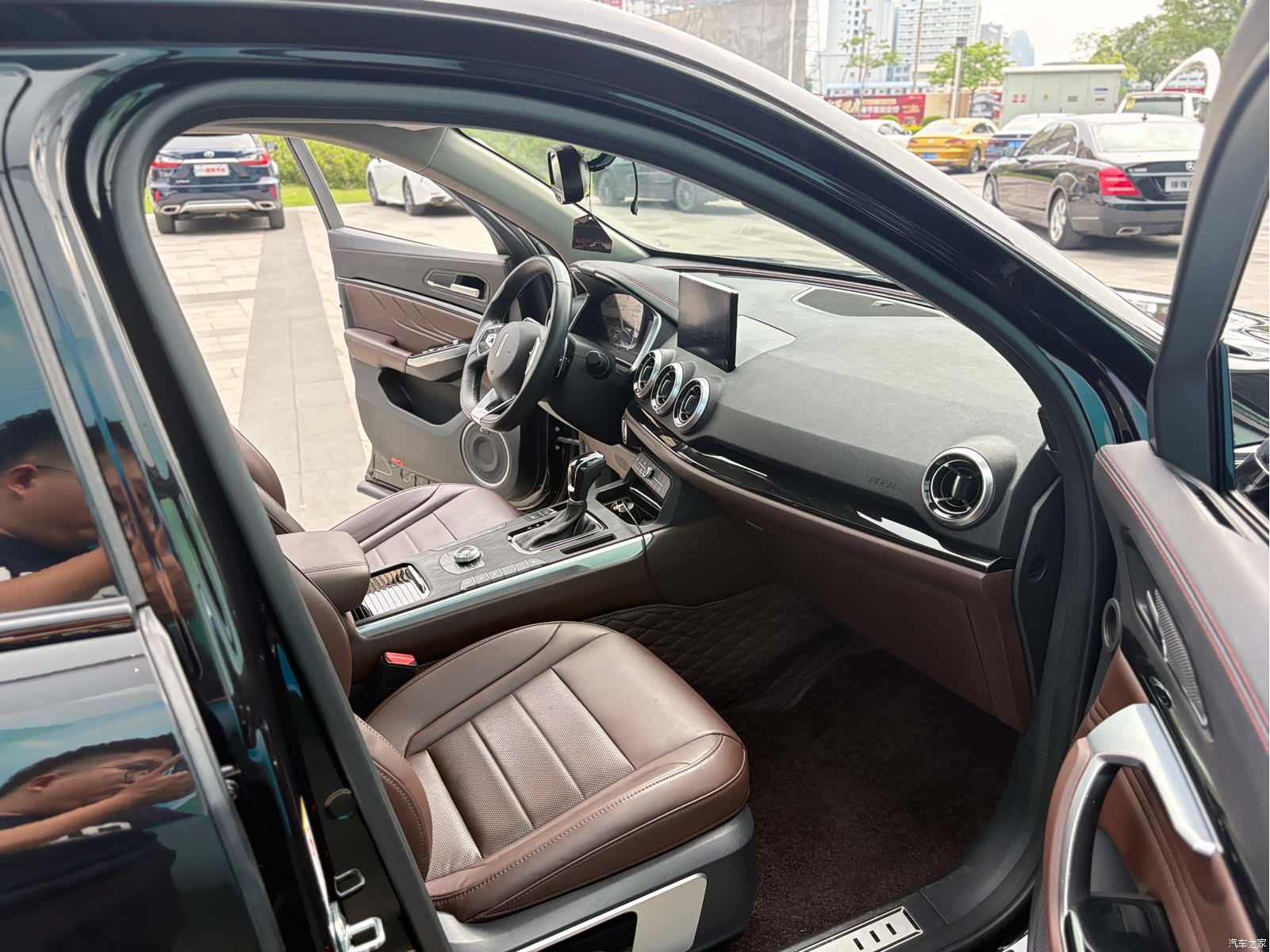 WEY VV5, 2018 11