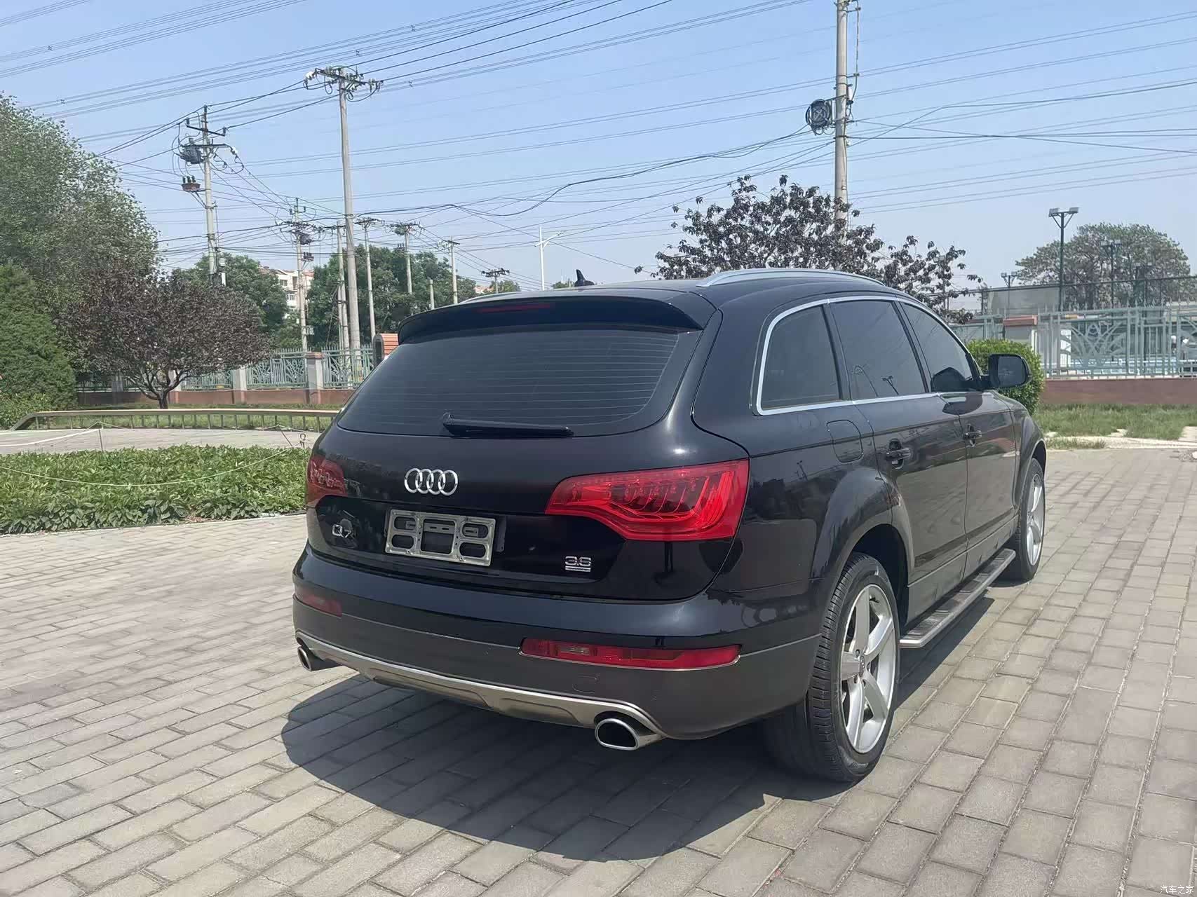 Audi Q7, 2010 8