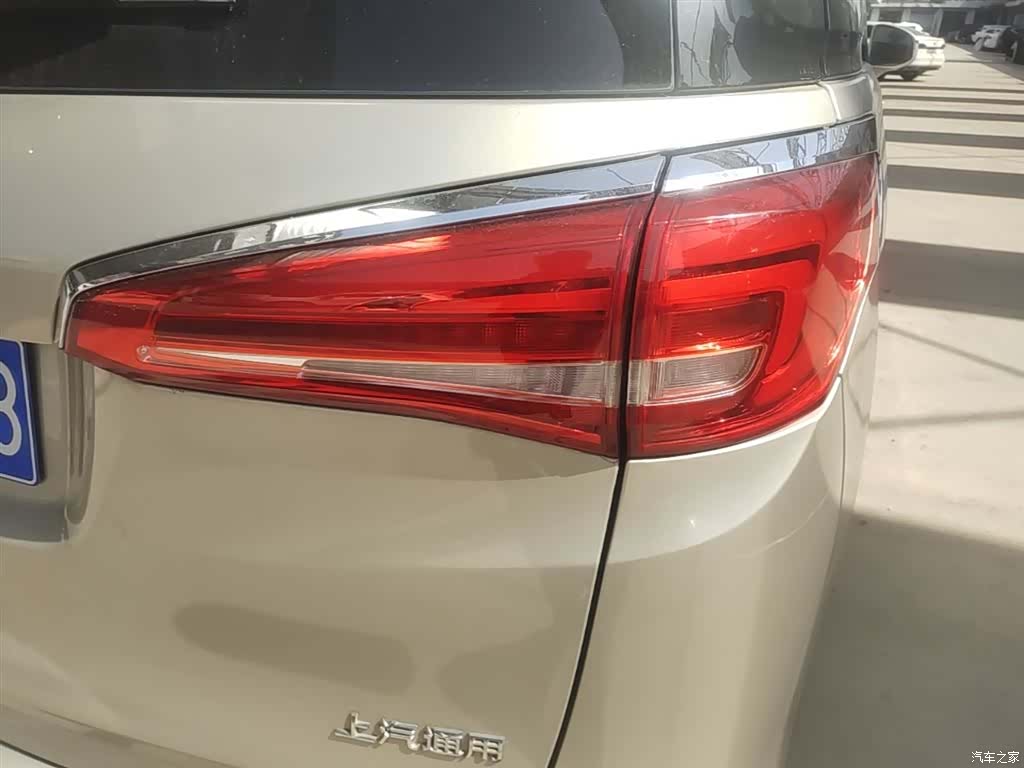 Buick GL8, 2019 8