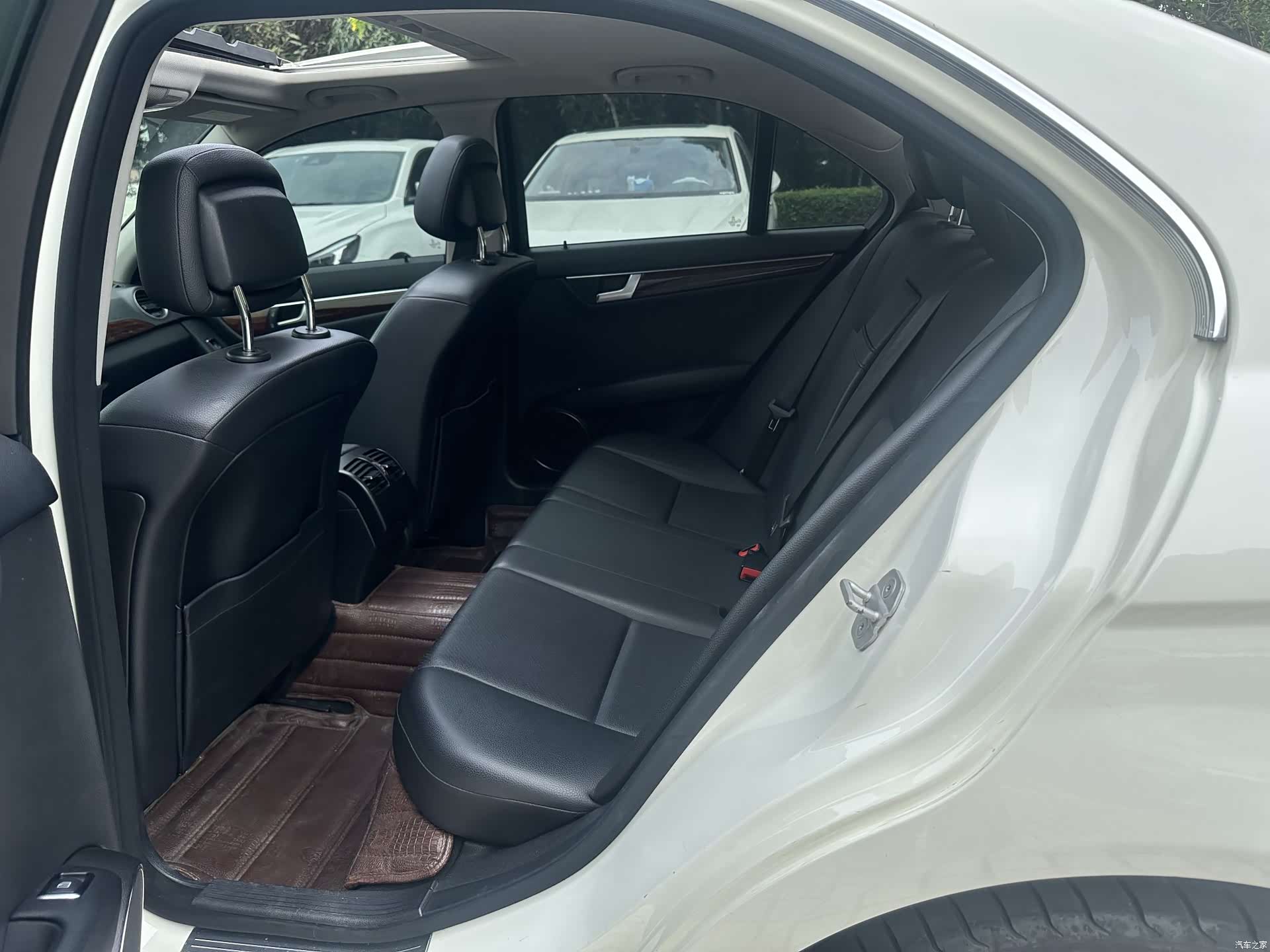 Mercedes-Benz C-Class, 2012 9
