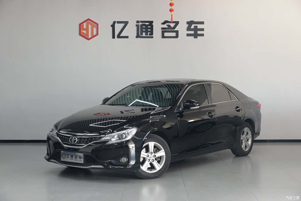 Toyota 2.5V, 2016 1
