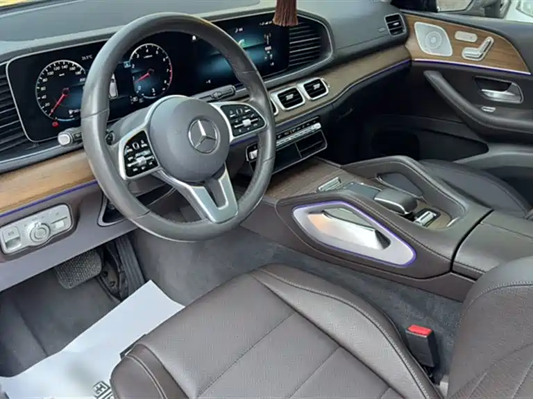 Mercedes-Benz GLE Mercedes-Benz GLE