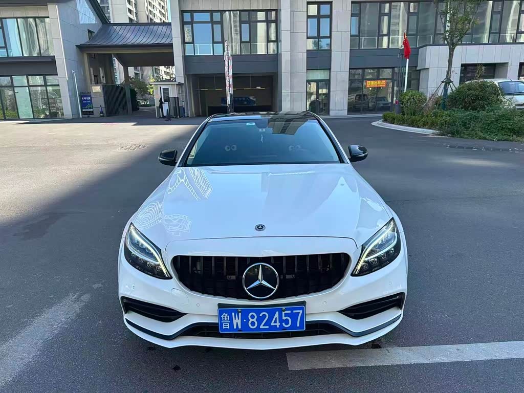 Mercedes-Benz C-Class
