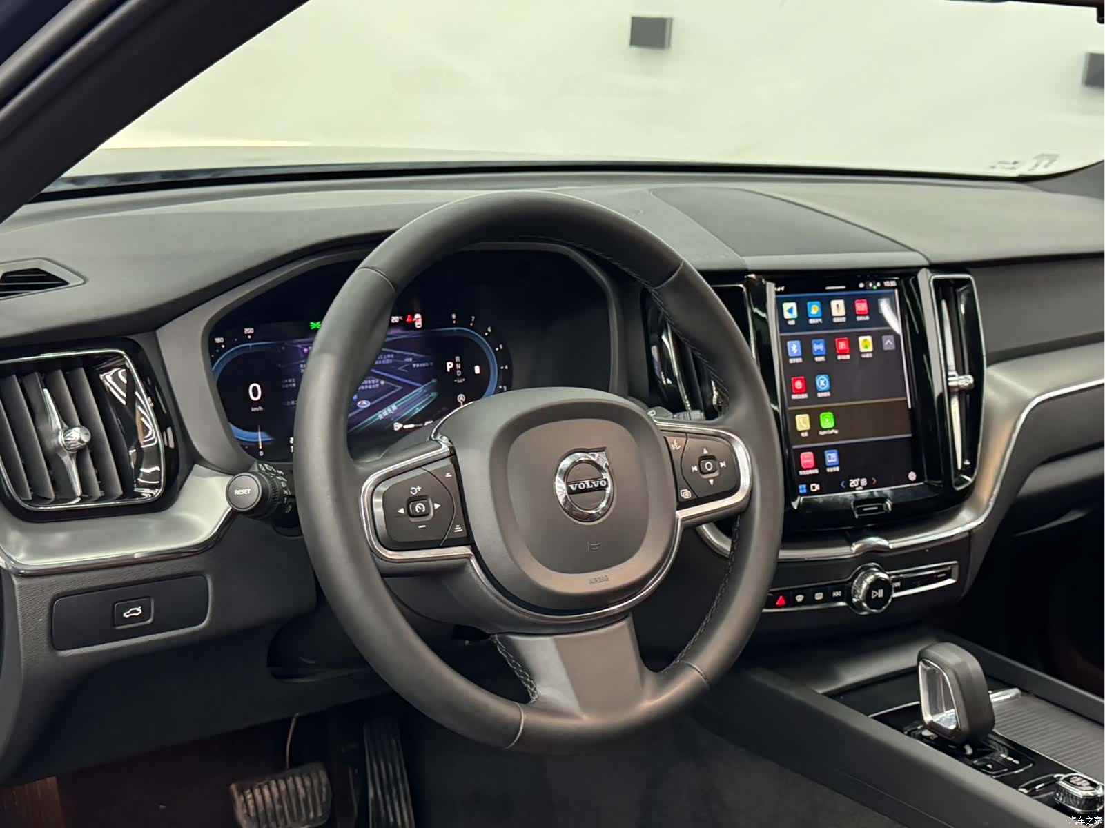 Volvo XC60, 2023 7