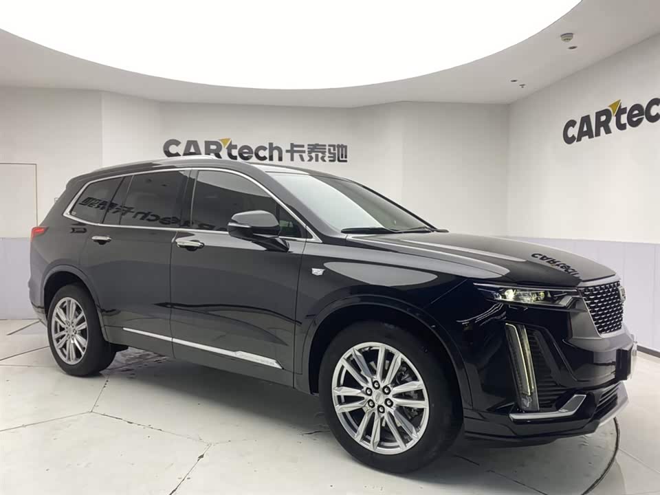 Cadillac XT6