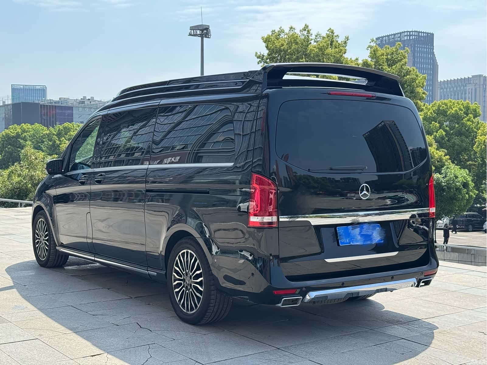 Mercedes-Benz V-Class, 2018 8