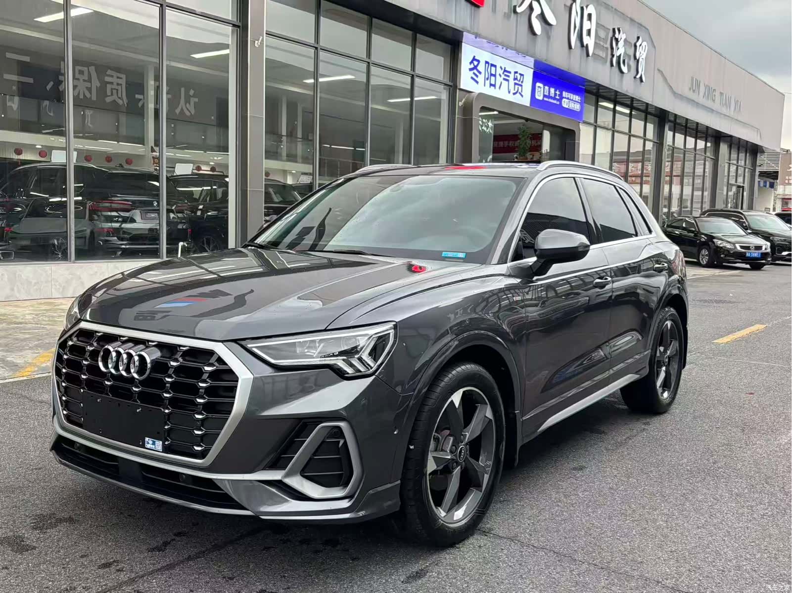 Audi Q3, 2022 1