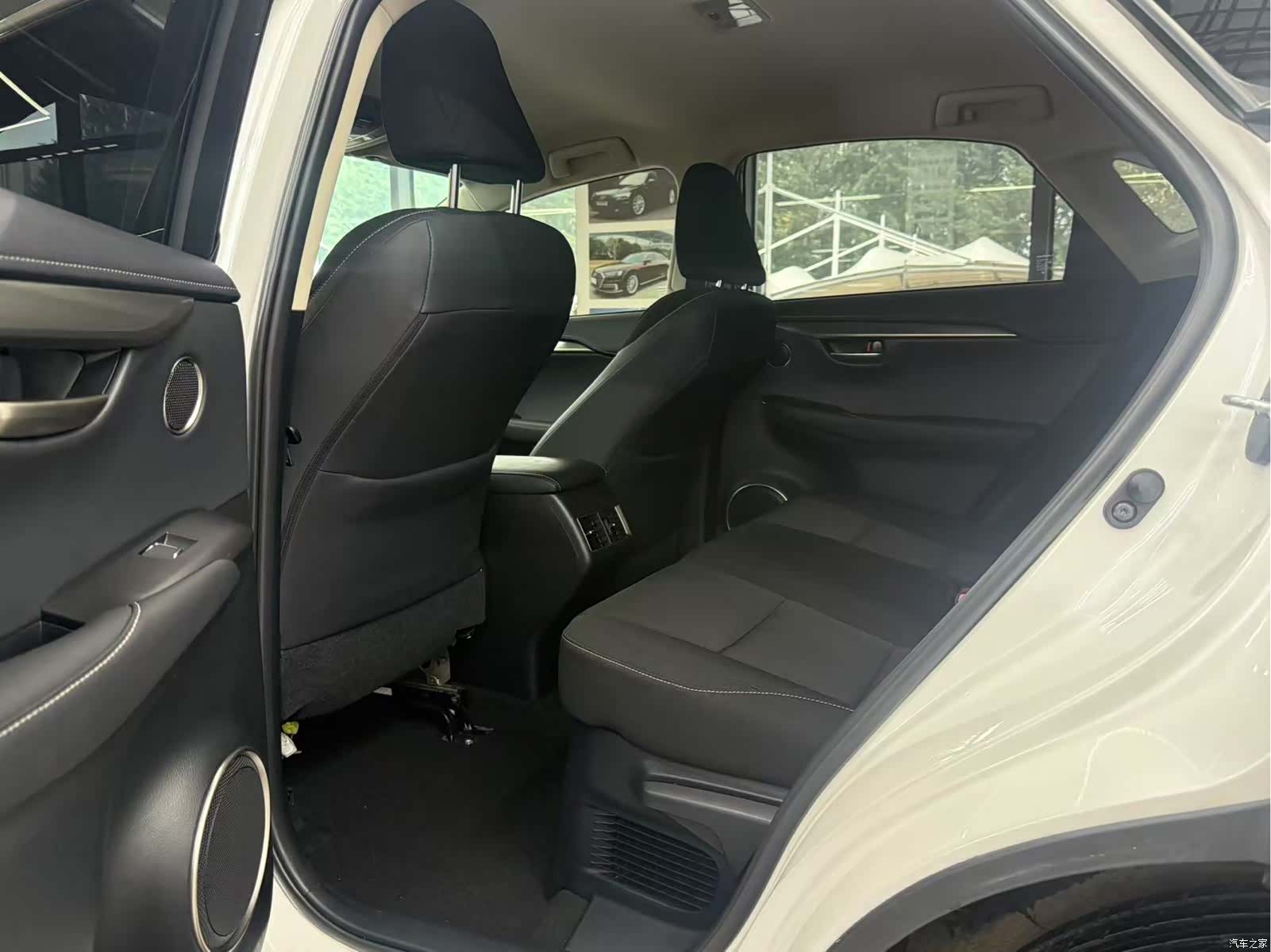 Lexus NX, 2020 10