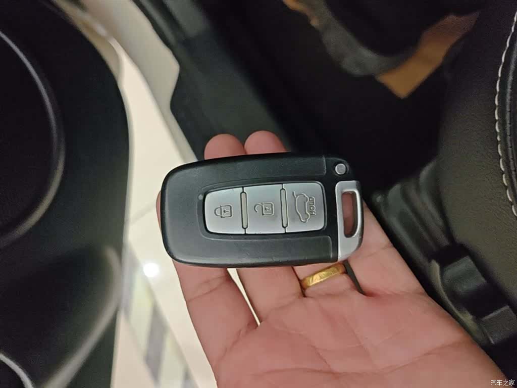 Kia GL, 2016 9