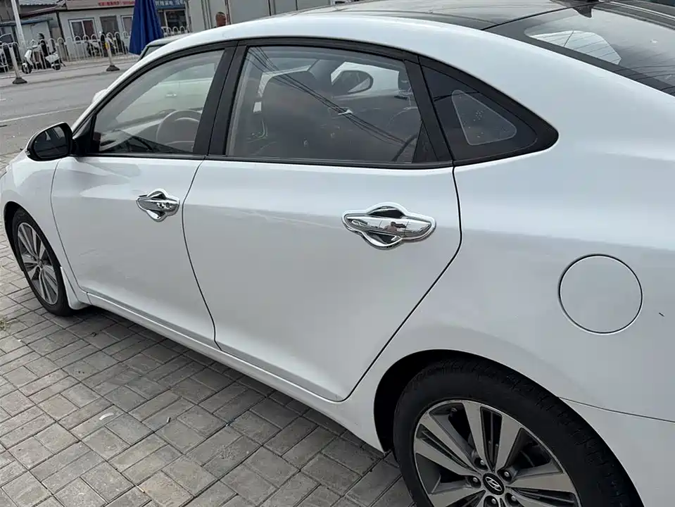 Hyundai Name picture