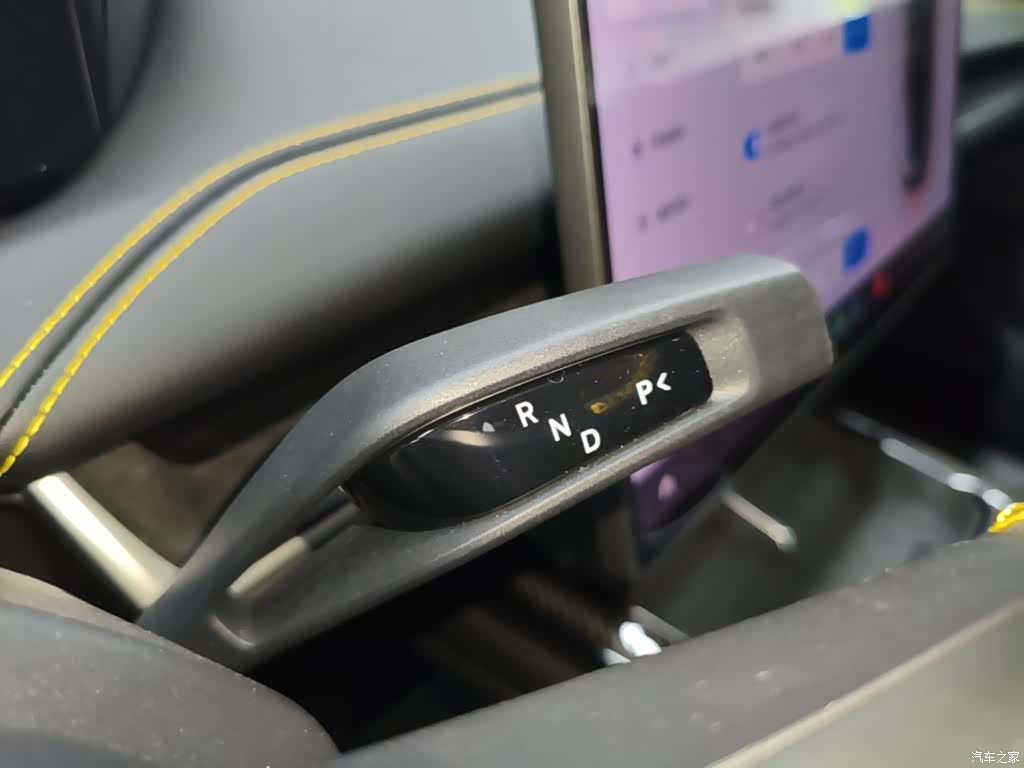Xiaomi SU7, 2025 14