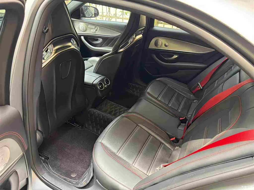 Mercedes-Benz E-Class, 2019 13