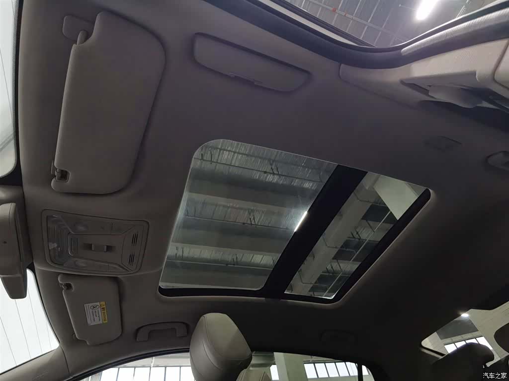 Hongqi H5, 2018 14