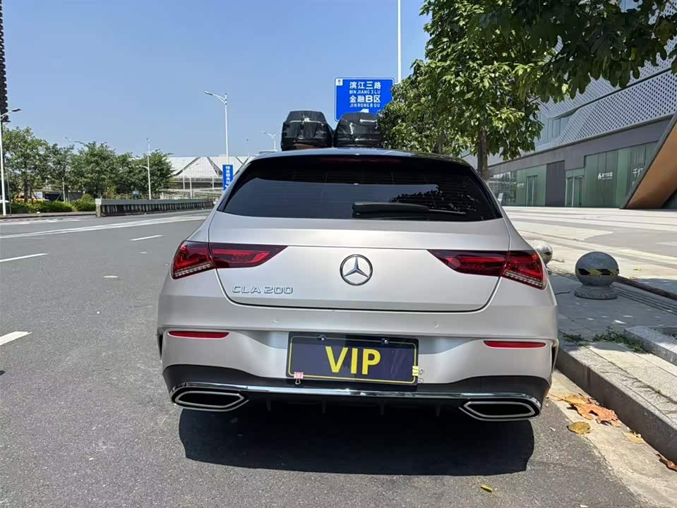 Mercedes-Benz CLA