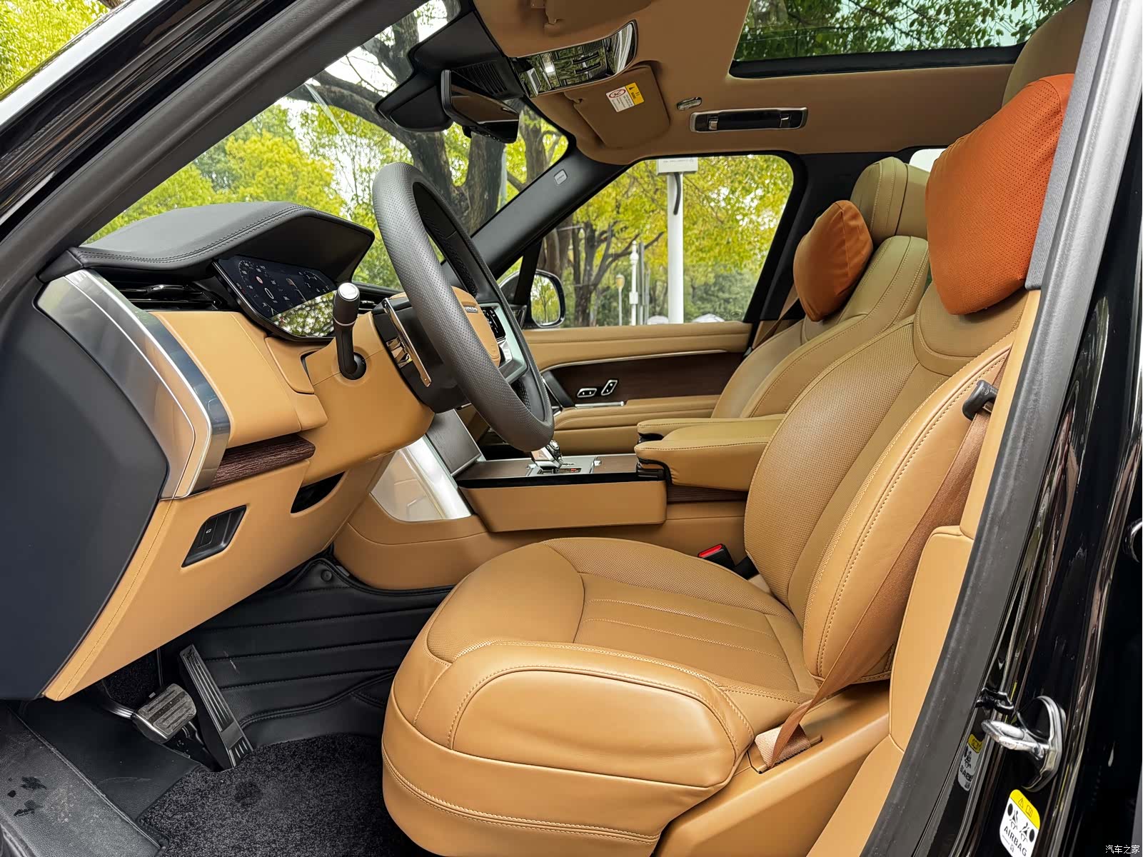 Land Rover Range Rover, 2024 все фото