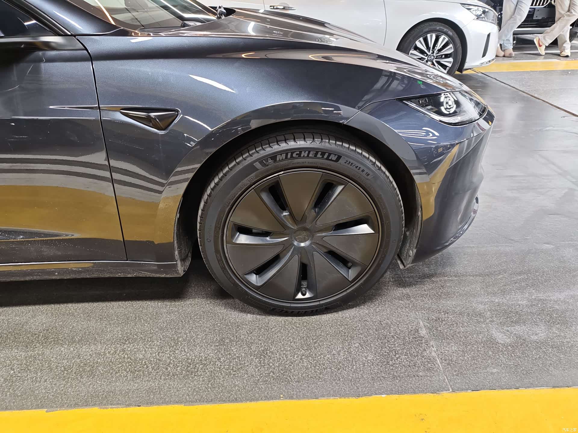 Tesla Model 3, 2023 17