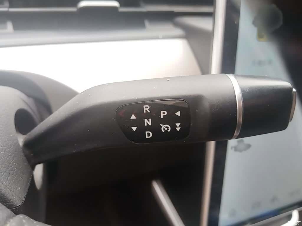 Neta V, 2022 7